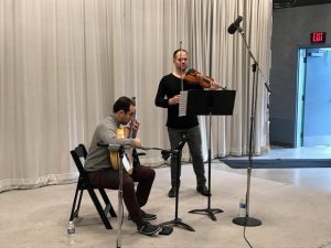 Duo Sonidos live in the WCNY Studios