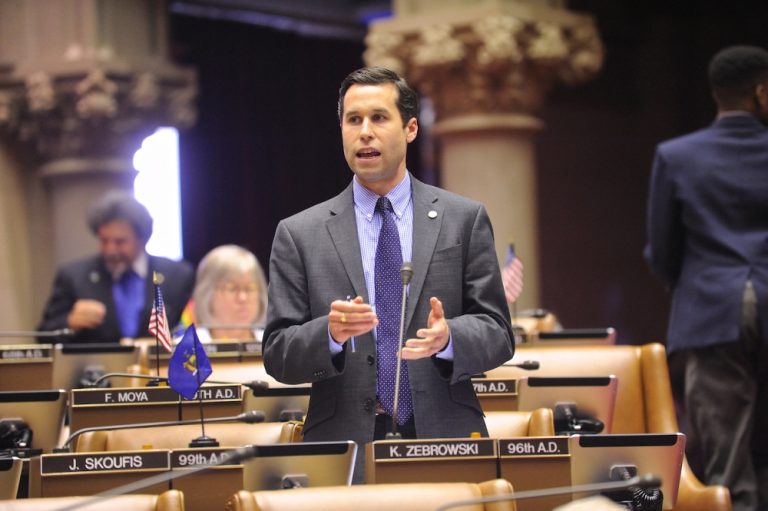 Assemblymember Kenneth Ken Zebrowski speaks on the Assembly floor chamber