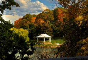 26Fall afternoon in Onondaga Park.Timothy Kane Onondaga County