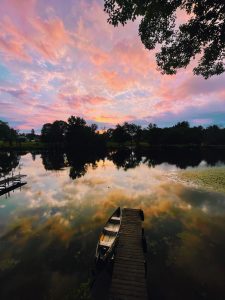 22 																		A Seneca River Sunrise Surprise	Marian VollmerOnondaga