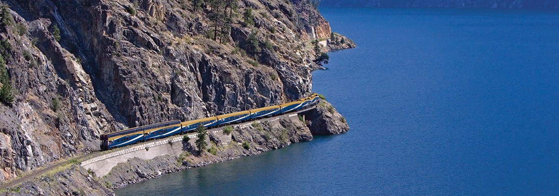 rocky-mountaineer-slider-4