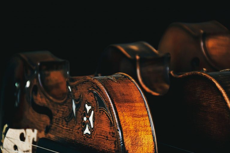 violin-7672011_1280